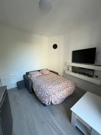 Paris peacefulx1f343; Отели рядом со станцией Porte D'Italie Station