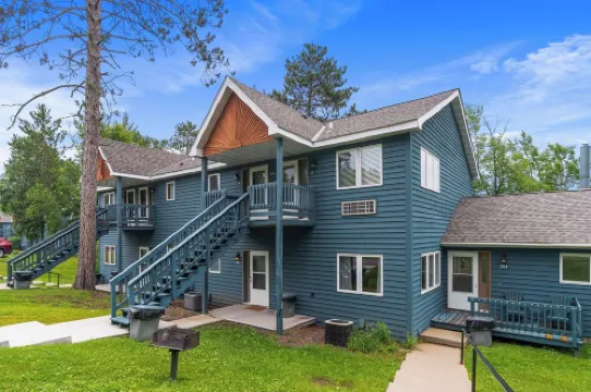 Lakefront Luxury @ Giants Ridge - formerly the Hygge Suite