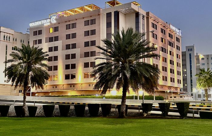 Golden Tulip Muscat