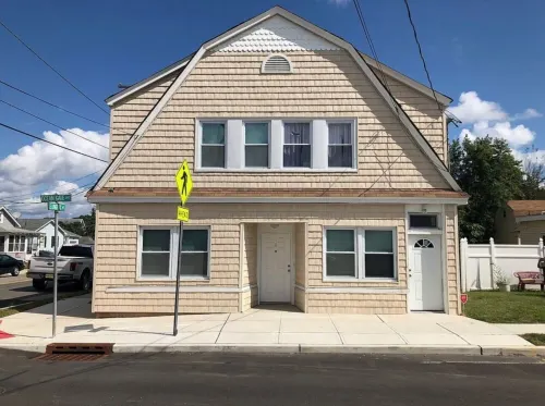 Charming 3 Bedroom, 1 Bath, Ground floor, 2 blocks from Ocean Gate Beach