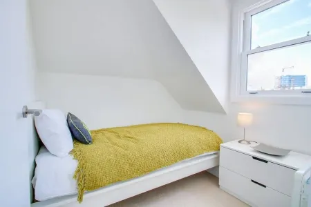 City Centre Penthouse Apartment, near Cathedral