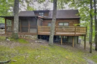 Family-Friendly Massanutten Log Home w/ Views! - 3-Star