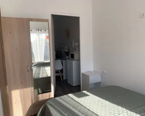 Cottage Hotels in Ares