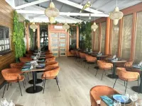 For an exceptional moment!