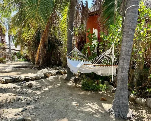 Charming 1-bedroom apartment in delightful Majahua Beach, Mexico Hotels in Troncones
