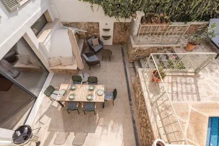 Beautiful Town Villa 'casa May' With Pool for 6 Persons in Selva