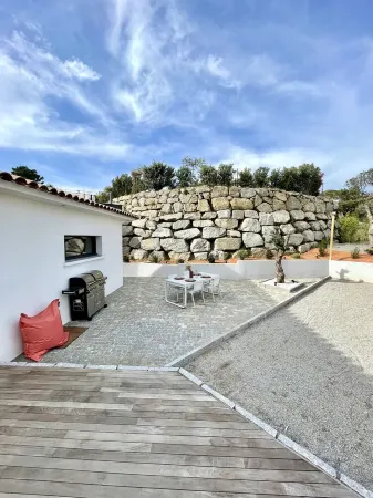 Villa with private pool Отели в г. Porticcio