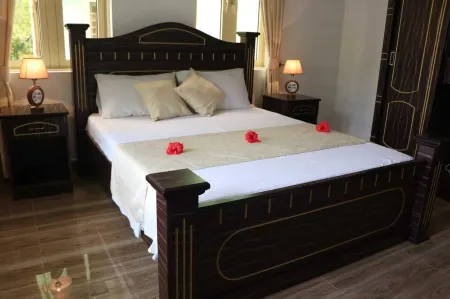 Chez Antoine Apartment for 2 guests Praslin Grand Anse