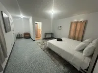 Deluxe 1-Bedroom Double Room in Roadside Motel Copperhill
