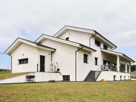 Between mountains and sea - dream house in rural idyll