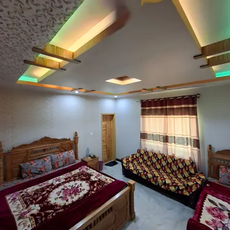 Eagle Resort Hotel and Restaurant