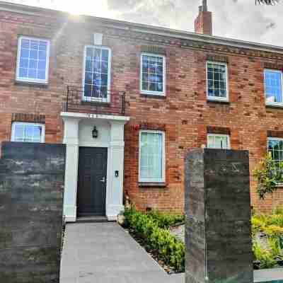 Luxury & Grandeur Apt in Hawthorn / City View, Balcony, Free Wifi, Parking ! Hotel Exterior