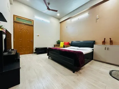 3-bedroom Homestay in Triveni Sangam Kumbh Prayagraj S B 디지털 도서관 주변 호텔