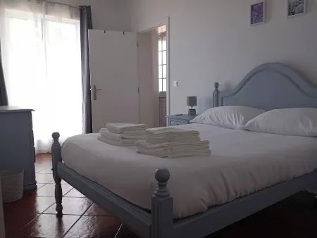 Biscoitos Top View apartment overlooking the sea with AC and very fast Wi-Fi