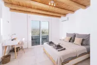 Beautiful natural stone vacation home in the south of Crete (Kamilari) - sea view!