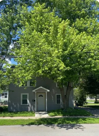 3-bedroom house in lovely Oshkosh with AC