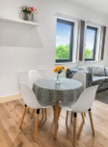1-Br Apartment next to London Heathrow Airport | 3 Beds | Free Parking