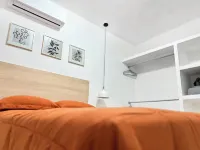 Tenth House! Close to airport and expressways to Consulate & Government Center.