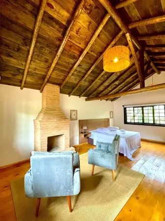 Canto da Pedra: Nature and Comfort Отели в г. Кашамбу