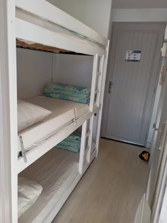 5 minutes from the La Legette chairlift, Studio-Cabin 21m² Les Saisies Отели в г. Отлюс