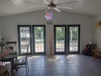 Charming House with Boat Dock in Serene Inglis, Riverfront Deep Water Gulf Acces