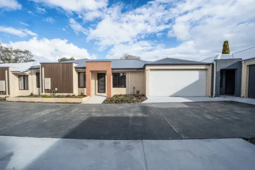 Convinient Cosy Home with everthing around you. Hotels in Kelmscott