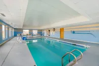 Comfort Inn & Suites Madison East - Monona