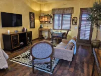 Casita de Anza – Charming 1 Bed/Bath Getaway in Historic Tubac Artist Community!