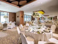 Radisson Hotel Istanbul Merter Hotels near Esenler