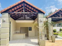 Upmarket warm and cozy sanctuary فنادق في Johannesburg South