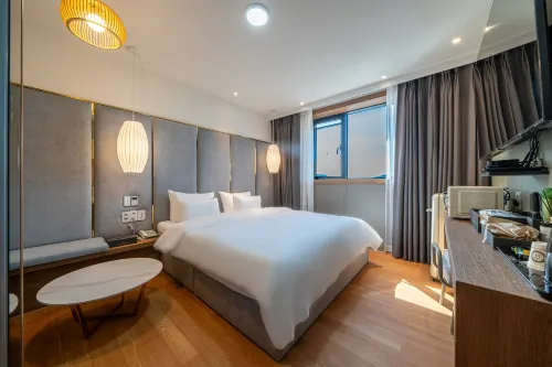 Hound Hotel Tongyeong Hangnam Branch Hotels in Tongyeong