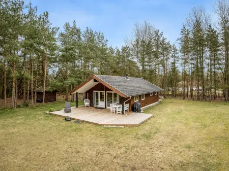 "Aman" - 700m to the Fjord