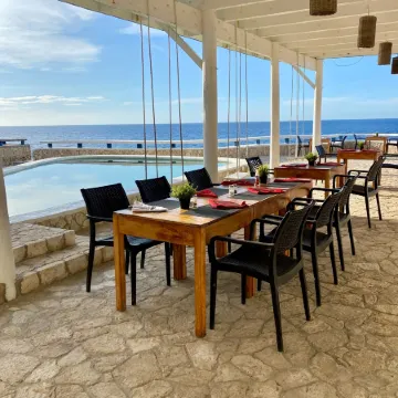 Begona Cliff Hotel