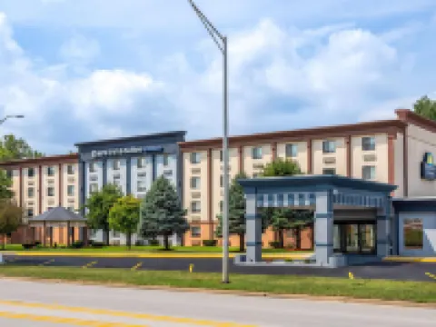 Days Inn and Suites by Wyndham Hammond, IN Hotels in Hammond