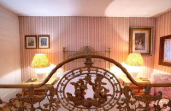 โรงแรม รูรัล วิคตอเรีย บาย บอสส์ โฮเทลส์