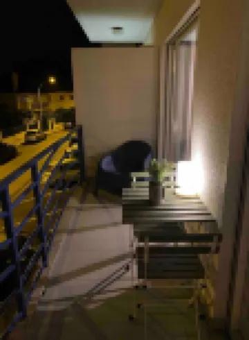 Bright Flat by Carcavelos Beach With Fast Wi-fi