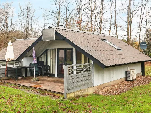 6 person holiday home in Roslev-By Traum - 3-Star