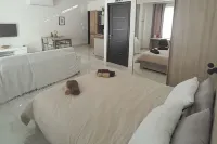 開間 - 可住2人 - 有陽台 - 距離海灘步行5分鐘 聖保羅灣城住宿飯店