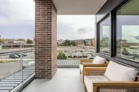 1025 Luxe • 2BR • Waterfront District • Close to Downtown & WWU