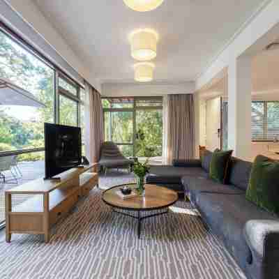 Vineyard Hotel Rooms