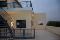Villa la Vallee - parking