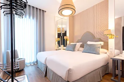 Luxury apartment near Torre del Oro. Betis XVI 塞維利亞住宿飯店