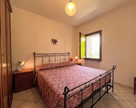 Elisa (Dol127) Hotels in Dolcedo
