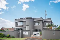 헤어우드 로지  호텔