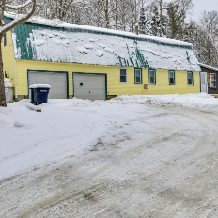 Secluded Home w/ Fire Pit, 8 Mi to Cannon Mountain