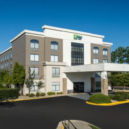 Holiday Inn Express & Suites Augusta West - Fort Gordon by IHG
