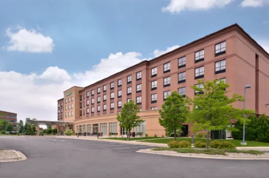 Holiday Inn MADISON AT THE AMERICAN CENTER by IHG