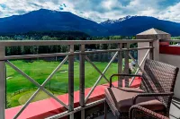 The Westin Resort & Spa, Whistler - Mountain view