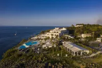Therasia Resort Sea and Spa - the Leading Hotels of the World - Pools