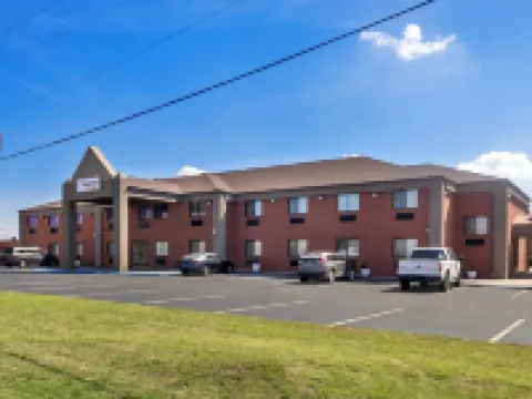 Travel Inn and Suites- Sikeston Miner I-55 Exit-67 マイナーのホテル